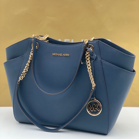 Michael Kors Handbags - Michael Kors Chain Shoulder Bag Navy